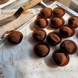 DUBAI CHEWY COOKIE 1 BOX