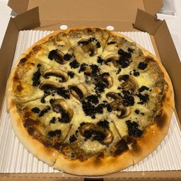 KOH LANTA BLACK TRUFFLE & PORTOBELLO MUSHROOM PIZZA