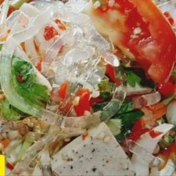 ยำเส้นแก้วหมูสับหมูยอ