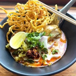 ร้านข้าวซอยพะเยา Khao Soi Phayao