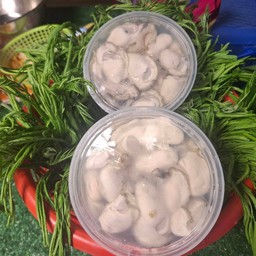 ยำหอยนางรม