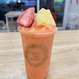 สตรอเบอร์รี่ + สับปะรด สมูทตี้