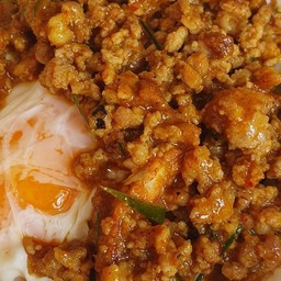 ข้าว X ฉู่ฉี่หมูสับไข่ดาว