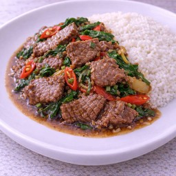 ข้าวกระเพราเนื้อ