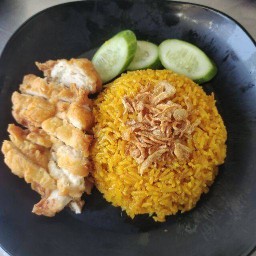 ข้าวหมก/ข้าวมัน/ข้าวไก่อบ ตลาดเพชรอารีบางปู70