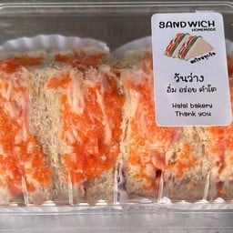 ปูอัด +ไข่กุ้ง (ปังโฮลวีท)