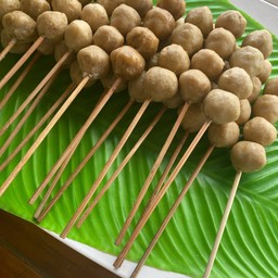 ลูกชิ้นทิพย์ แม็คโคร