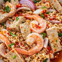 ยำมาม่ารวมมิตร