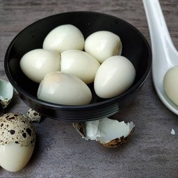 ไข่นกกระทา (สุก)