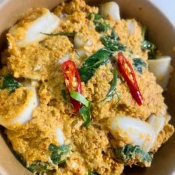 ข้าวไข่ข้นห่อหมกปลาหมึก