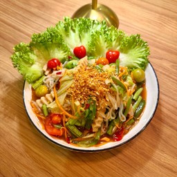 ตำเส้นเปียกเวียงจันทร์