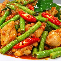 เครื่องแกงงไก่ใต้ (กับข้าว)