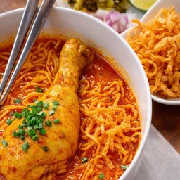 ข้าวซอยไก่