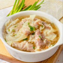 เกี๊ยวหมูน้ำใส