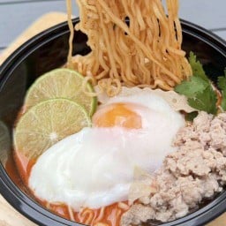 ชอบมาม่า ขนมทานเล่น byต๋าแจ้ง
