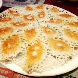 高丽菜煎饺  เกี๊ยวทอดกะหล่ำปลี