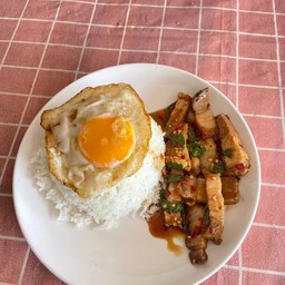 ครัวย่าโอ๋ สารพัดผัดกระเพรา ครัวย่าโอ๋ สารพัดผัดกระเพรา สาขาราชมงคลคลอง6