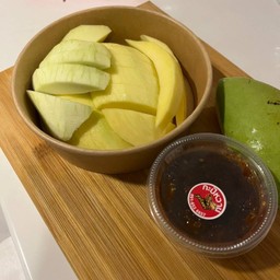 มะม่วงน้ำปลาหวาน /กะปิหวาน