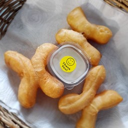 โก๋การบิน (ที่ตลาดไฟฟ้า)