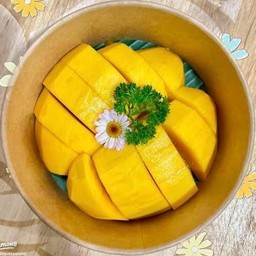 มะม่วงสุก ปอกพร้อมทาน