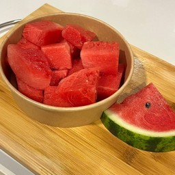 แตงโม ปอกพร้อมทาน (watermelon)