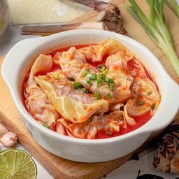 เกี๊ยวหมูต้มยำ