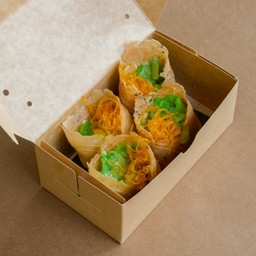 ทองม้อนกรอบ ไส้สังขยาฝอยทอง