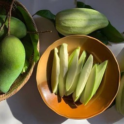 มะม่วงมันฟ้าลั่น (Mangifera Indica)