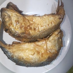 ปลาทูทอด ตัวใหญ่