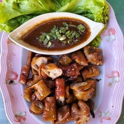 คอหมูย่าง ชีวิตติดมัน _