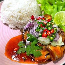 ข้าว+ยำปลากระป๋อง