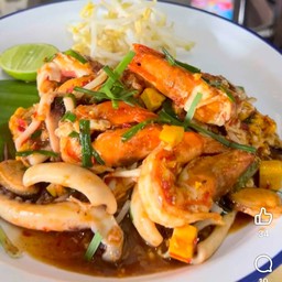 ผัดไทยทะเลไร้เส้น