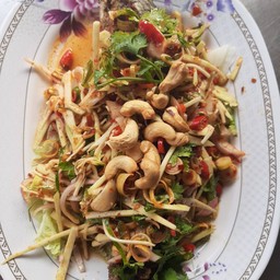 ยำปลาช่อนโบราณ