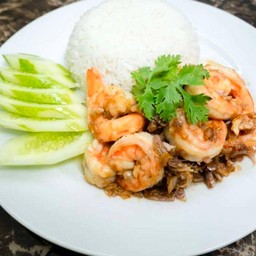 ข้าวกุ้งกระเทียม