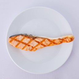 จับคู่ - สเต็กปลาแซลมอน (100g)