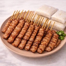 หมู 15 ไม้ ข้าวเหนียว 4 ห่อ