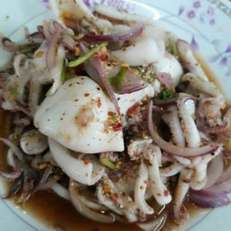 ลาบปลาหมึก