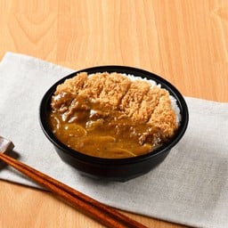 ข้าวหน้าแกงกะหรี่หมูทอด