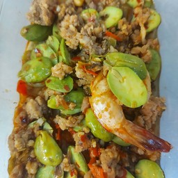 ผัดสะตอหมูสับกุ้งสด