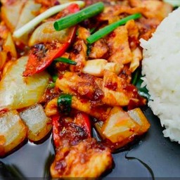 ข้าวผัดพริกเผาไก่
