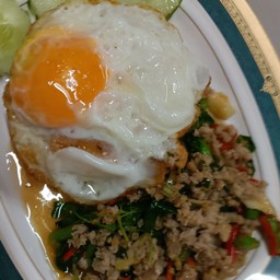 กะเพราหมูสับ