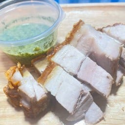 หม่าล่าดอร่า&หมูกรอบ