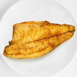 จับคู่ - สเต็กปลากะพง Pan fried Sea Bass