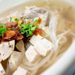 ก๋วยจั๊บญวณ. อุบล