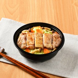 ข้าวหน้าไก่ซอสชิโอโคจิ