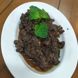 ก้อยคั่วขม