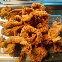 หนังไก่แผ่นใหญ่ ขีดละ60