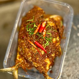 ปลามงทอดเครื่อง กับข้่าว