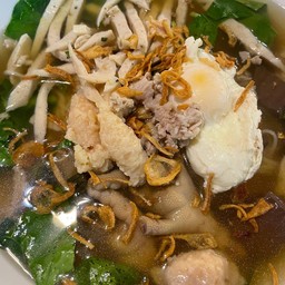 กวยจั๊บรวม(ไข่/ตีนไก่/หมูเด้ง/หมูสับ)