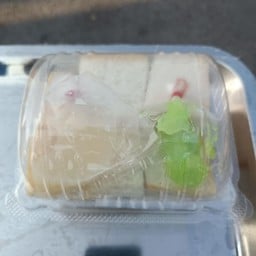 น้ำเต้าหู้ ข้าวจี่ทาไข่